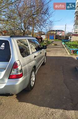 Внедорожник / Кроссовер Subaru Forester 2007 в 