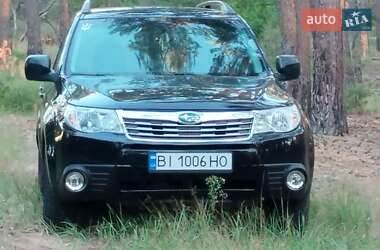 Внедорожник / Кроссовер Subaru Forester 2010 в Черкассах