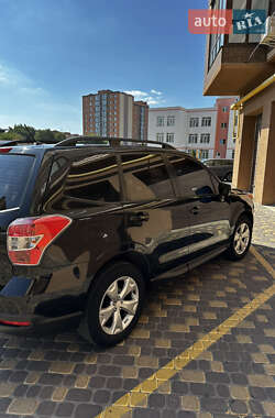Внедорожник / Кроссовер Subaru Forester 2014 в 