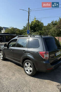 Внедорожник / Кроссовер Subaru Forester 2008 в 