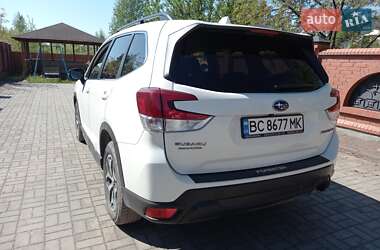 Внедорожник / Кроссовер Subaru Forester 2019 в 
