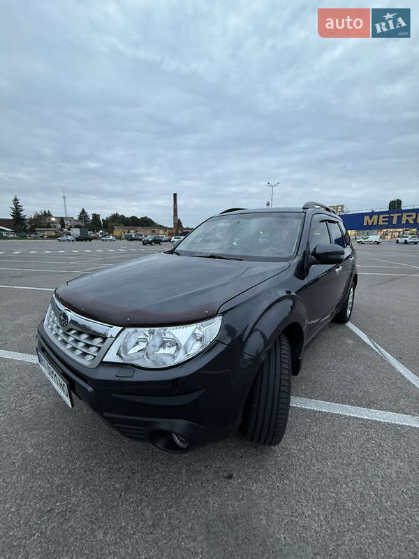 Внедорожник / Кроссовер Subaru Forester 2011 в Житомире
