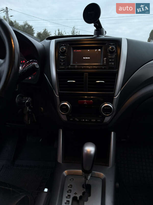 Внедорожник / Кроссовер Subaru Forester 2011 в Житомире