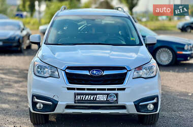 Внедорожник / Кроссовер Subaru Forester 2017 в 