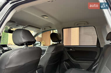 Внедорожник / Кроссовер Subaru Forester 2014 в 