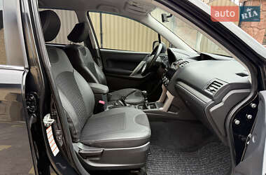 Внедорожник / Кроссовер Subaru Forester 2014 в 
