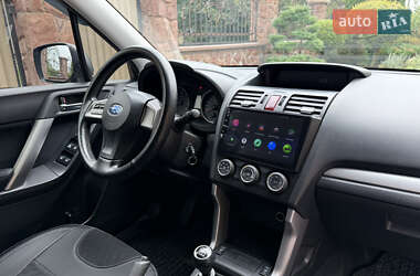 Внедорожник / Кроссовер Subaru Forester 2014 в 