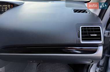 Внедорожник / Кроссовер Subaru Forester 2017 в 