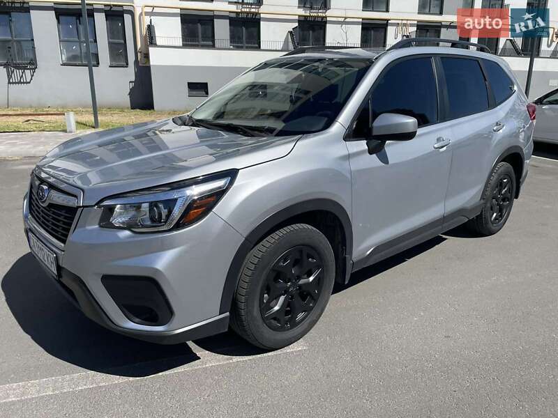 Внедорожник / Кроссовер Subaru Forester 2018 в Черкассах