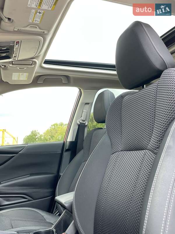 Позашляховик / Кросовер Subaru Forester 2020 в Києві