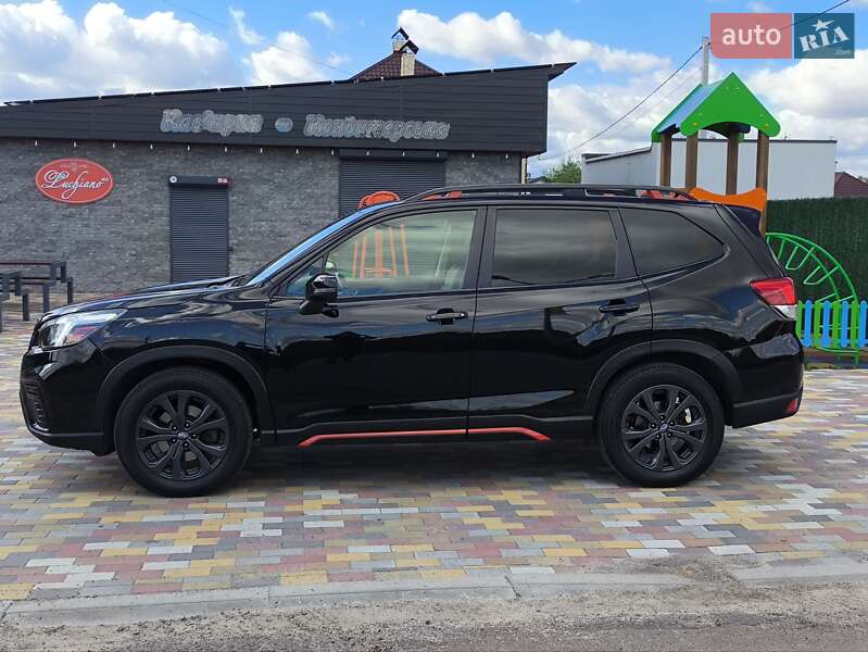 Внедорожник / Кроссовер Subaru Forester 2018 в Киеве