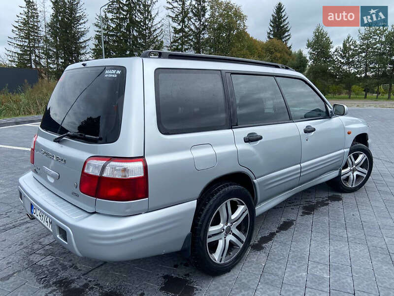 Внедорожник / Кроссовер Subaru Forester 2002 в Самборе