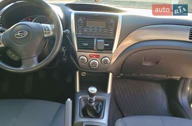 Внедорожник / Кроссовер Subaru Forester 2011 в 
