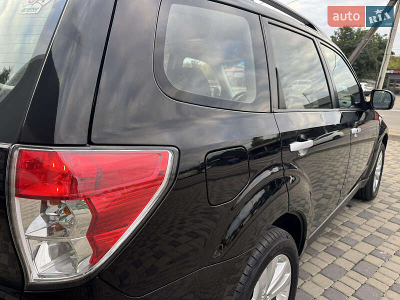 Внедорожник / Кроссовер Subaru Forester 2011 в Ивано-Франковске