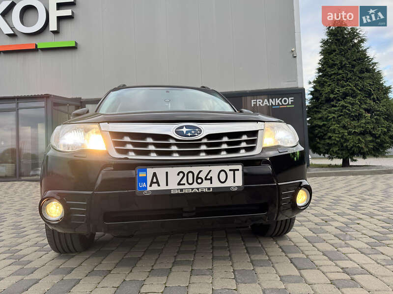Внедорожник / Кроссовер Subaru Forester 2011 в Ивано-Франковске