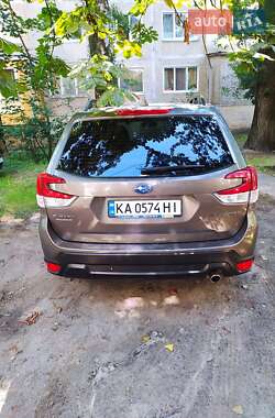 Внедорожник / Кроссовер Subaru Forester 2020 в Киеве
