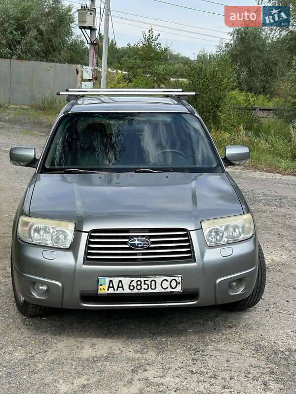 Внедорожник / Кроссовер Subaru Forester 2007 в 