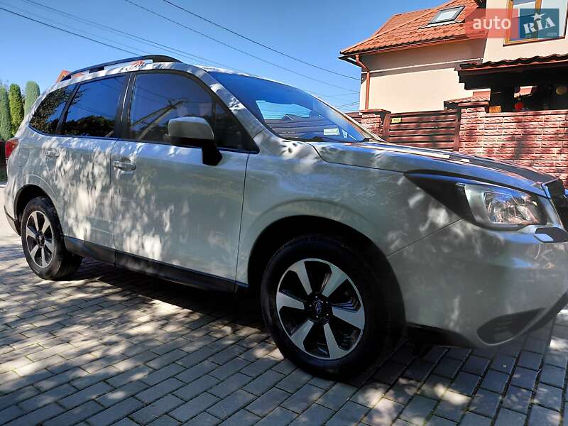 Subaru Forester 2016