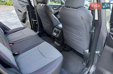 Внедорожник / Кроссовер Subaru Forester 2023 в 