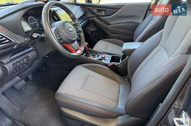 Внедорожник / Кроссовер Subaru Forester 2023 в 