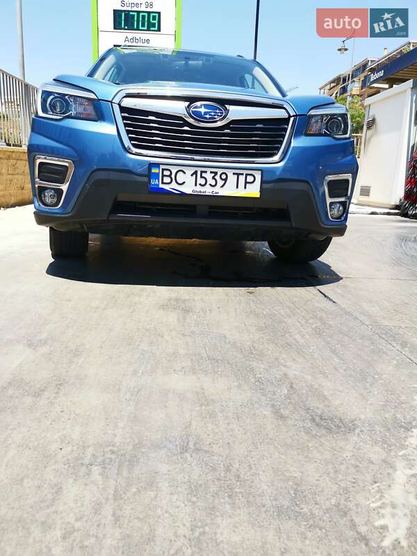 Внедорожник / Кроссовер Subaru Forester 2020 в Львове
