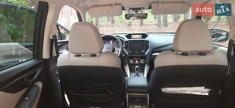 Внедорожник / Кроссовер Subaru Forester 2023 в Полтаве
