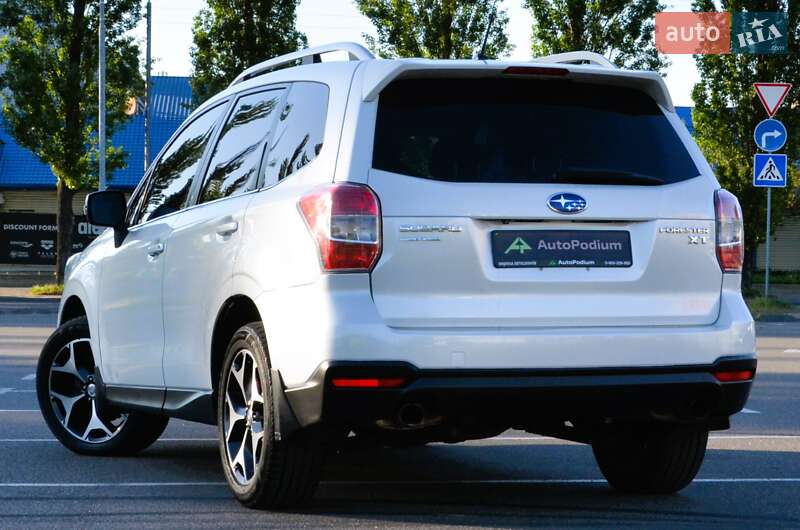 Внедорожник / Кроссовер Subaru Forester 2014 в Киеве