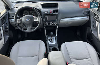 Внедорожник / Кроссовер Subaru Forester 2014 в 