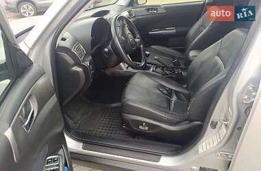 Внедорожник / Кроссовер Subaru Forester 2011 в 