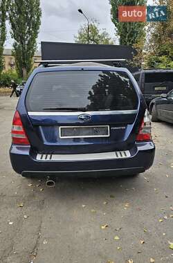 Внедорожник / Кроссовер Subaru Forester 2005 в 
