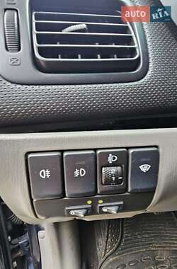 Внедорожник / Кроссовер Subaru Forester 2005 в 