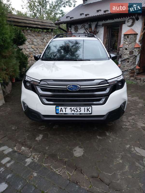 Внедорожник / Кроссовер Subaru Forester 2024 в 