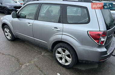 Внедорожник / Кроссовер Subaru Forester 2010 в Киеве