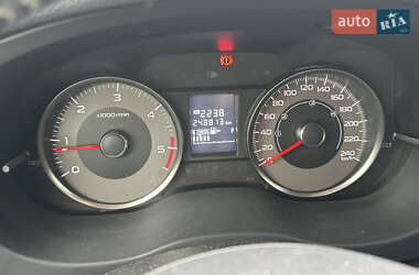 Внедорожник / Кроссовер Subaru Forester 2013 в 