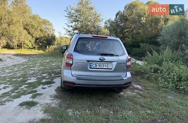 Внедорожник / Кроссовер Subaru Forester 2014 в 