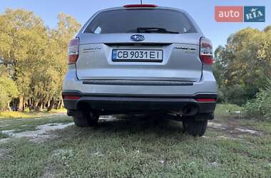 Внедорожник / Кроссовер Subaru Forester 2014 в 