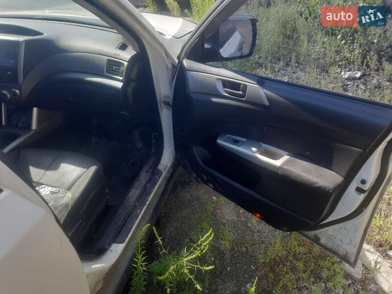 Позашляховик / Кросовер Subaru Forester 2010 в Дніпрі