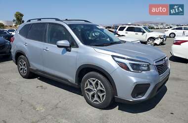 Внедорожник / Кроссовер Subaru Forester 2021 в 