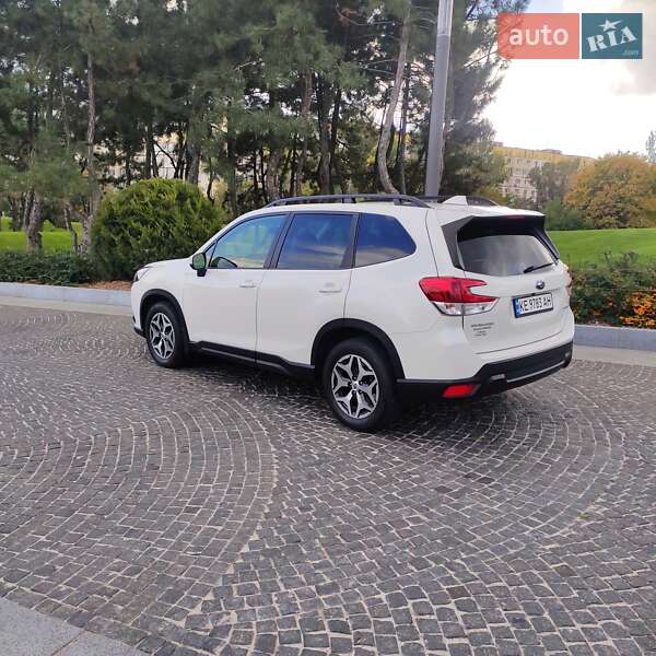 Внедорожник / Кроссовер Subaru Forester 2022 в Днепре