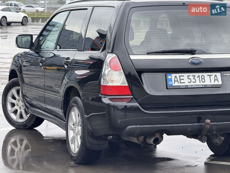Внедорожник / Кроссовер Subaru Forester 2005 в Киеве