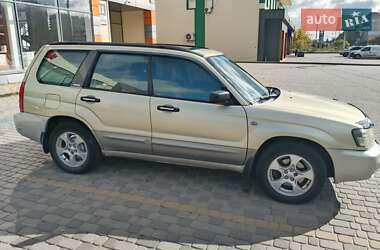 Внедорожник / Кроссовер Subaru Forester 2003 в 