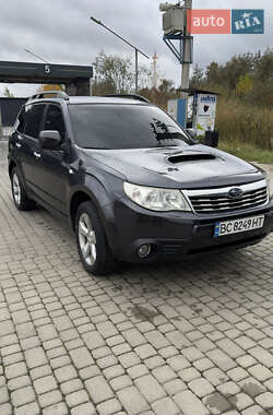 Внедорожник / Кроссовер Subaru Forester 2009 в Львове