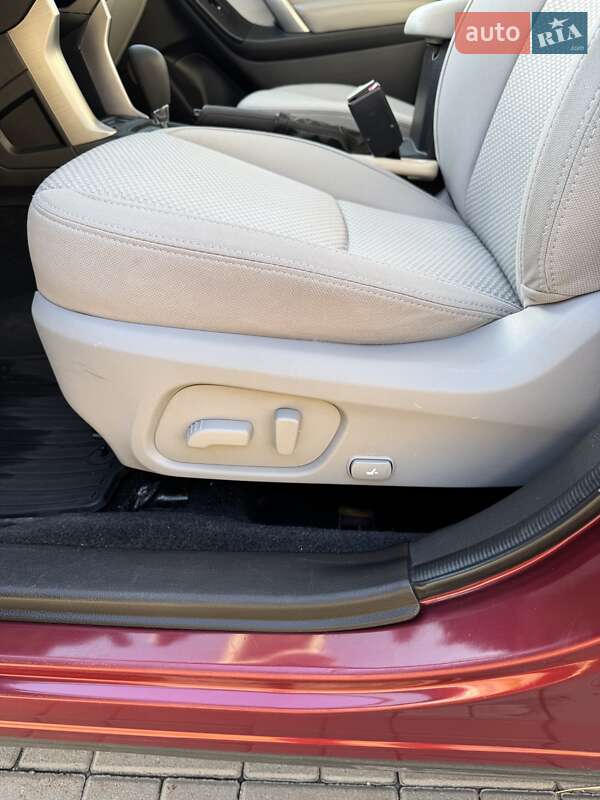 Внедорожник / Кроссовер Subaru Forester 2016 в Черкассах фото 12 Внедорожник / Кроссовер Subaru Forester 2016 в Черкассах