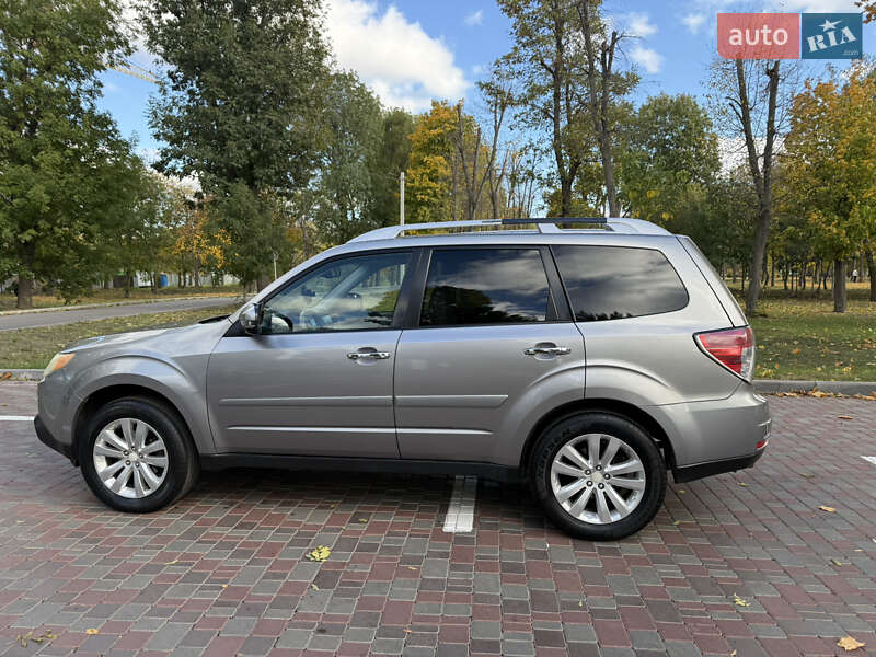 Внедорожник / Кроссовер Subaru Forester 2011 в Кропивницком