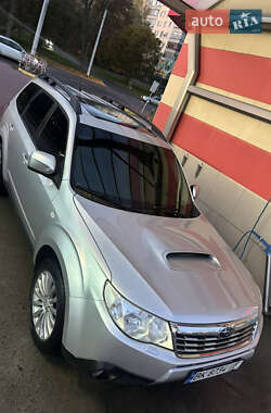Позашляховик / Кросовер Subaru Forester 2011 в Рівному
