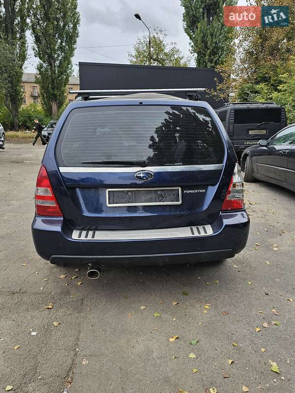Внедорожник / Кроссовер Subaru Forester 2005 в Киеве