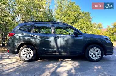 Позашляховик / Кросовер Subaru Forester 2018 в  фото 9 Позашляховик / Кросовер Subaru Forester 2018 в