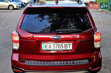 Внедорожник / Кроссовер Subaru Forester 2018 в 
