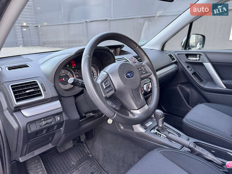 Позашляховик / Кросовер Subaru Forester 2015 в Києві фото 17 Позашляховик / Кросовер Subaru Forester 2015 в Києві