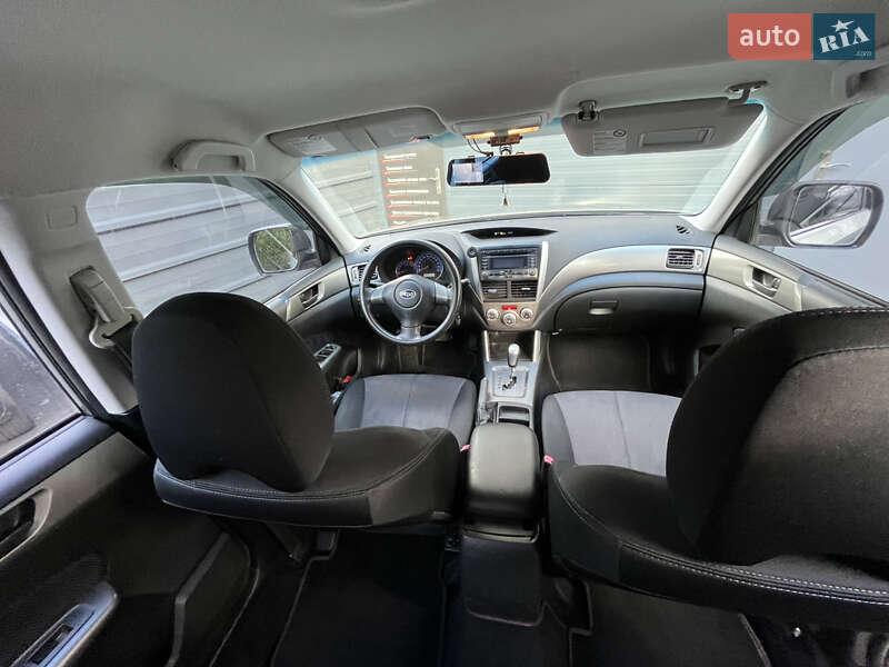 Позашляховик / Кросовер Subaru Forester 2008 в Києві